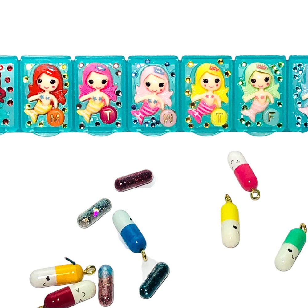 Handmade | Small Cyan Mermaids & Rhinestones Weekly Pill Container/Case - Picture 6 of 9